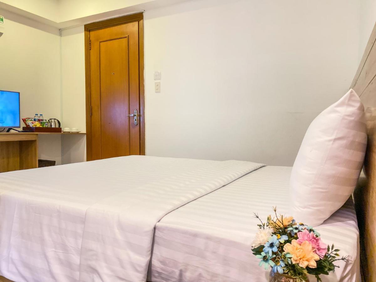 Olwen Hotel Нячанг Екстер'єр фото